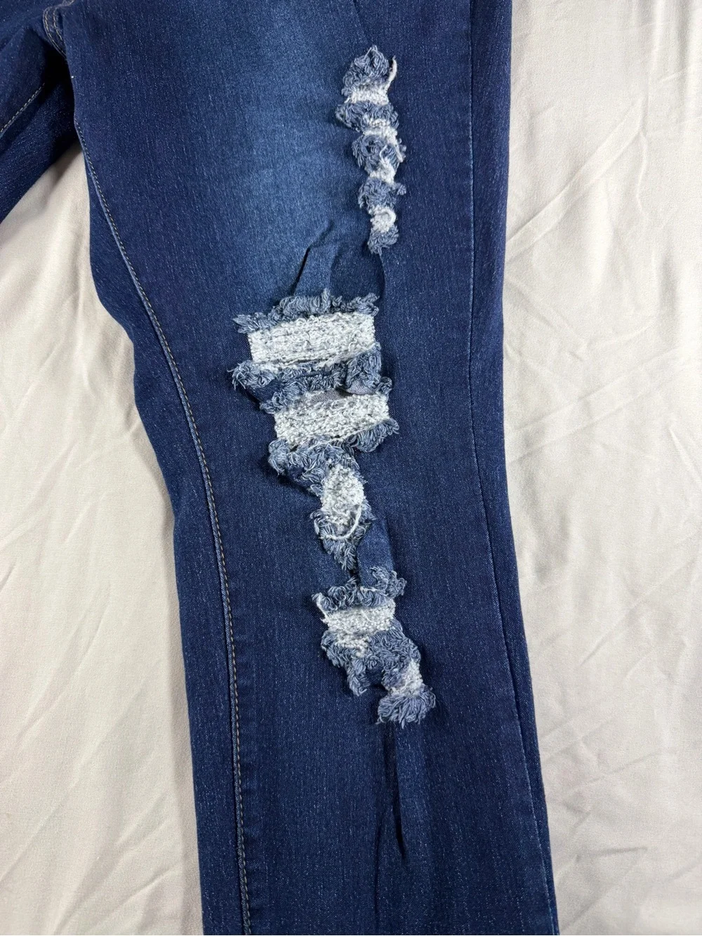 Fashion Nova Womens Distressed Skinny Plus Jeans Size 20 Dark Wash Denim Stretch